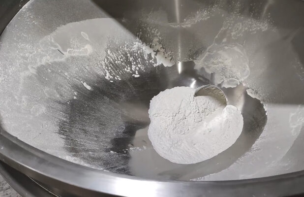 Fully automatic powder packaging machine process
