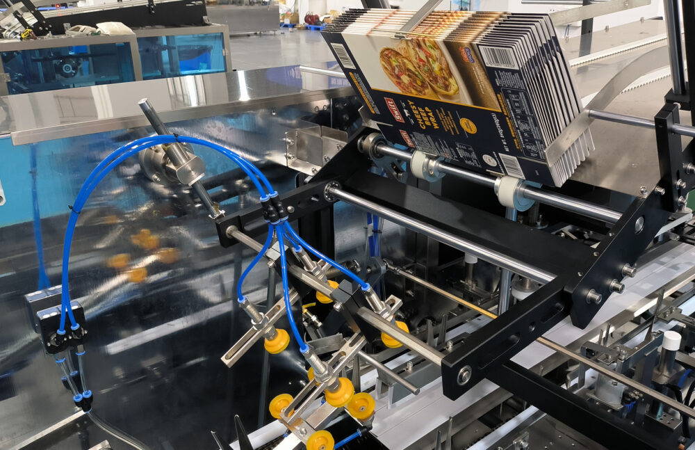 High-speed intelligent potato chip cartoning packag machine (4)