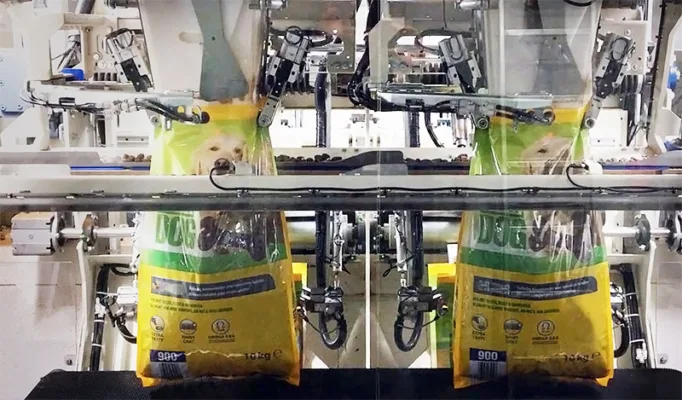 pet food packaging machine, pet food packaging equipment, packaging machines for pet food,automatic vertical packing machine